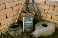 Primitive-Technology-book-survival-guide-tools-shelters-bus[...].jpg