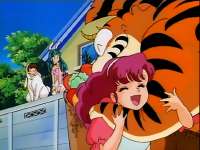 Urusei Yatsura - OVA 03 Inaba the Dream Maker.mkvsnapshot24.27[2025.08.1923.20.16].jpg