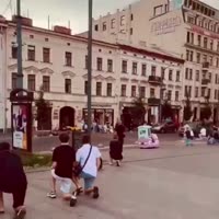 1750858394110.mp4