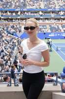 annasophia-robb-at-us-open-tennis-championships-at-flushing-meadows-09-01-2025-5.jpg