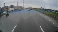 Массовая+авария+на+съезде+в+Мурино+6.06..mp4