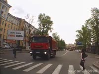 14646251372760.webm