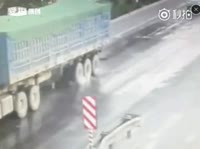 14828563348010.webm