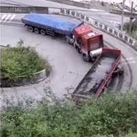 16968778750260.mp4