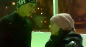 смешная драка школьников.webm