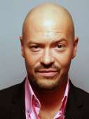01bondarchuk-osenyu-pristupit-k-semkam-filma-stalingrad.jpg