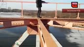 14283370632700.webm