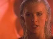 15534121020440.webm