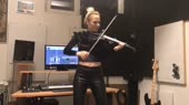Няша играет.webm