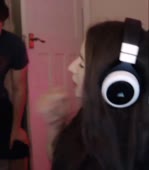 15791099578850.webm