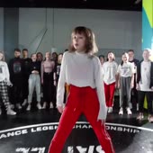 87079399195704525115637863597622812075668n.mp4