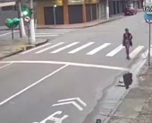 1587590458963.mp4