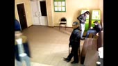 Драка. Достал нож [jMGuw1ws5Hg].mp4