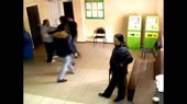 Драка. Достал нож [jMGuw1ws5Hg].mp4