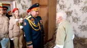 Парад под окнами сержанта..mp4