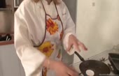 Клубничный vs шоколадный.webm