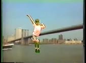 26f88e405517650bb7ec0490bb1b6215.webm