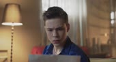15539008075470.webm