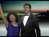 Dennis Edwards ft. Siedah Garrett - Dont Look Any Further ([...].mp4