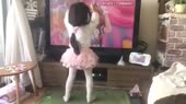 cute-dancing-loli.webm