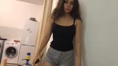 15916038353810.webm