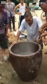 chinese cooking dog.mp4