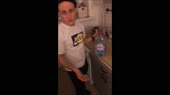 Доёбывается до лысого.webm