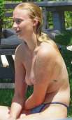 nudist-celeb.jpg