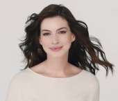 696px-AnneHathawayAHC.png