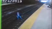 15670318279800.webm