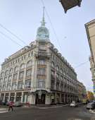 S10517-09163667.jpg