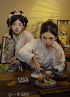 1751487403523618.webm