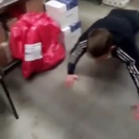 не ворую больше в пятёрочке.mp4