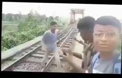 httpst.co0tCmz24w7c.mp4