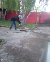 подрыв люка петарду.webm