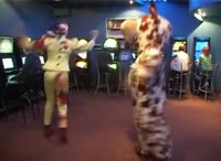16518563547571.webm