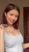 v09044g40000d1omvivog65ng37nhro0.mp4