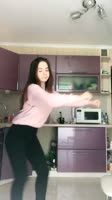 17526718198901.mp4