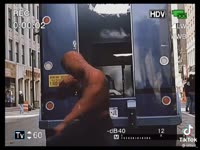 17526179317103.mp4