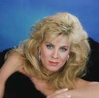 Teri Ann Linn in The Bold and the Beautiful (1987).jpg