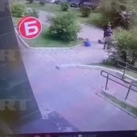 Ребёнка увезли в больницу, на водителя самоката составили административный протокол..mp4