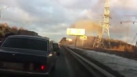 Вот это удар, вот это взрыв.mp4