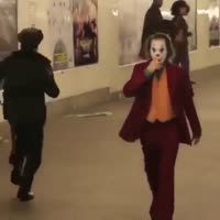 1751301165800.mp4