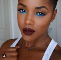 736x730