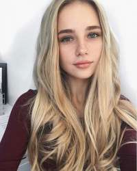 564x705