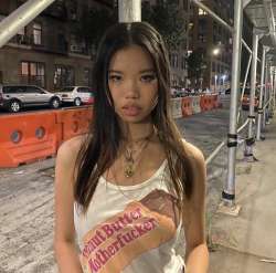 outkXRFAMxM.jpg