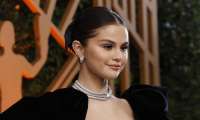 Selena-Gomes-odela-plate-Oscar-de-la-Renta-na-SAG-1000x600.jpg