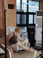 56e829cf8a5d5e1312453d92eebd597d.mp4