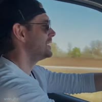 8526119494624920169.mp4