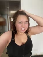 malinachkaa2025-05-30-15-14-251748607265903.mp4
